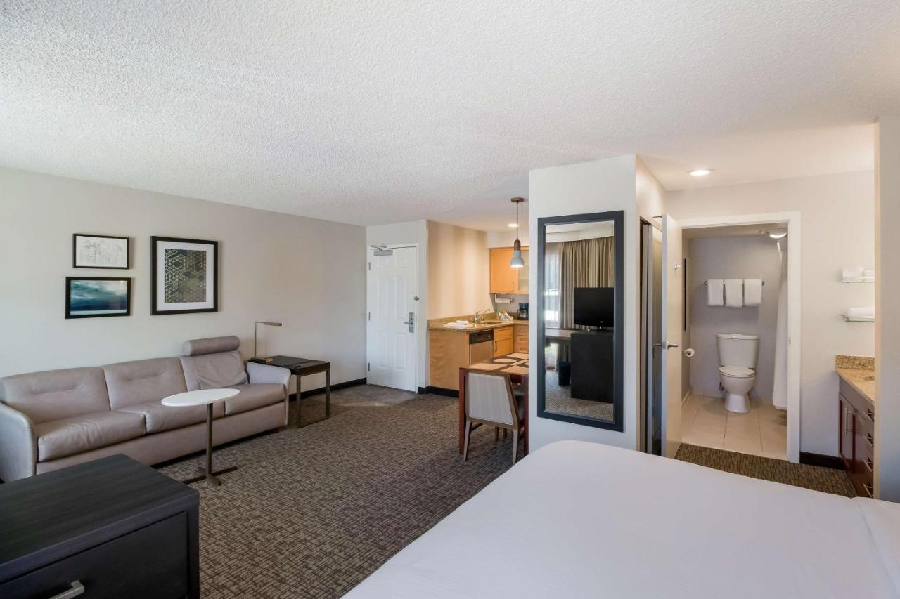 Hotel Sonesta Es Huntington 3*