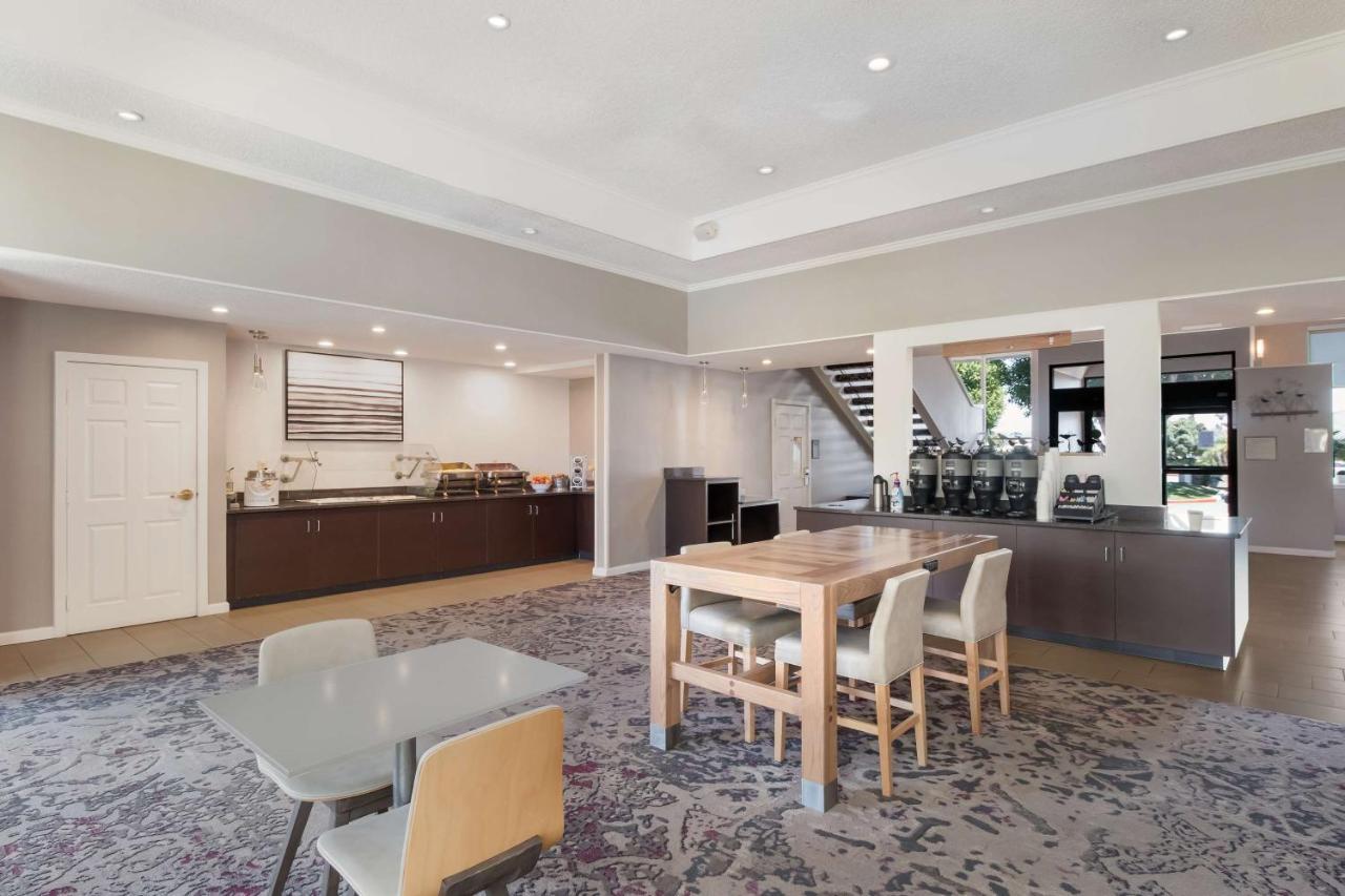 Sonesta Es Huntington Hotel 3*